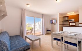 Apartamentos Avenida - MC Apartamentos Ibiza